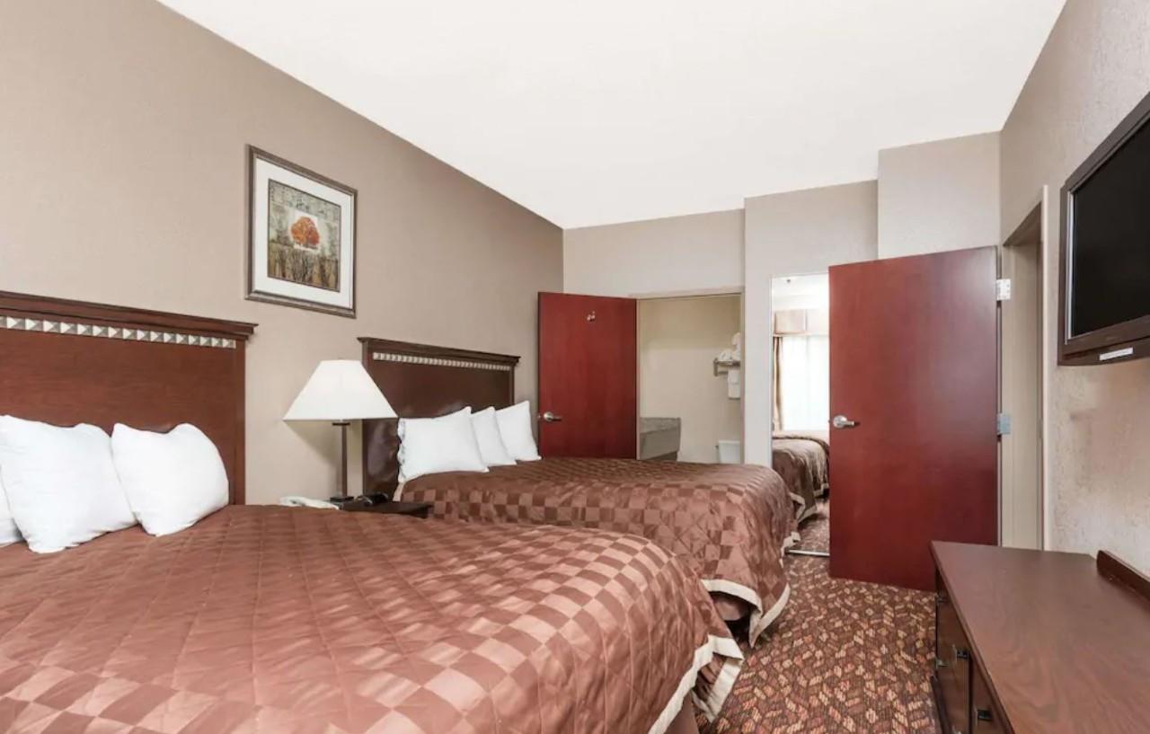 La Quinta Inn & Suites By Wyndham Augusta Fort Eisenhower Eksteriør billede