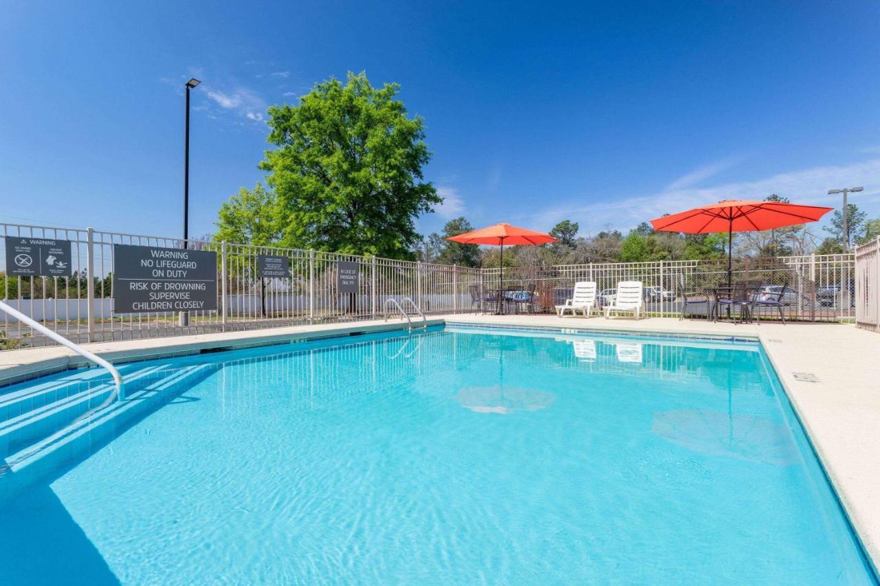 La Quinta Inn & Suites By Wyndham Augusta Fort Eisenhower Eksteriør billede