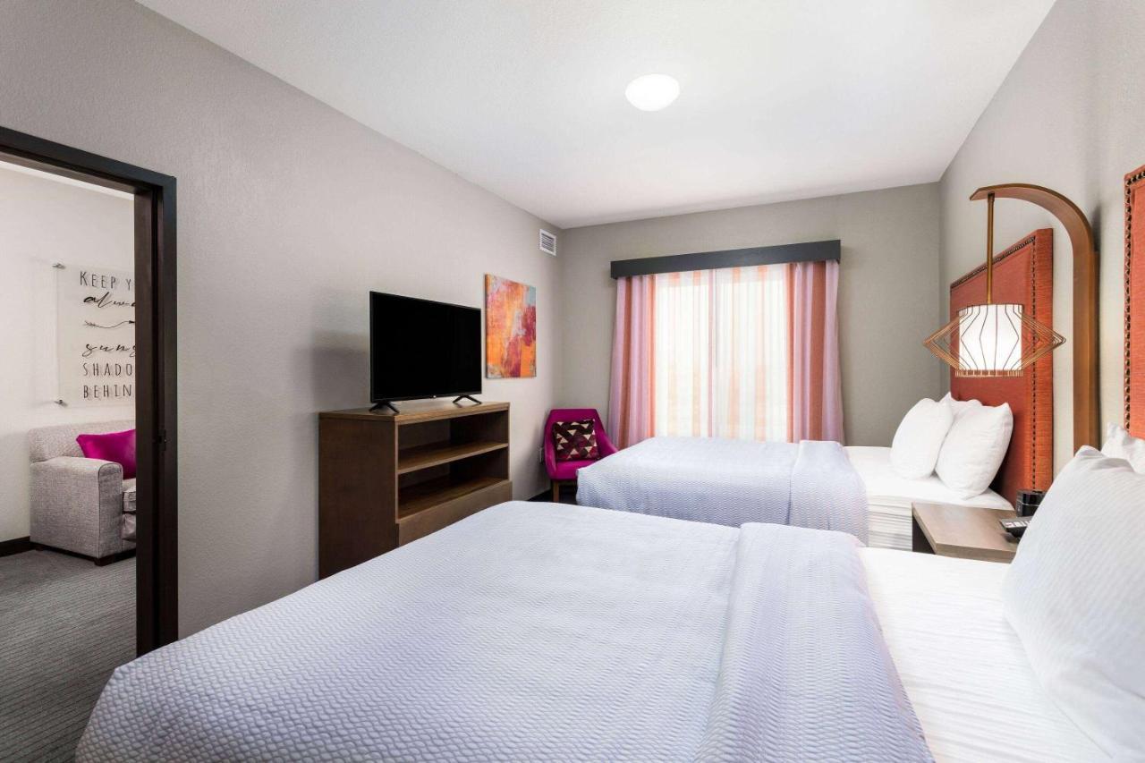 La Quinta Inn & Suites By Wyndham Augusta Fort Eisenhower Eksteriør billede