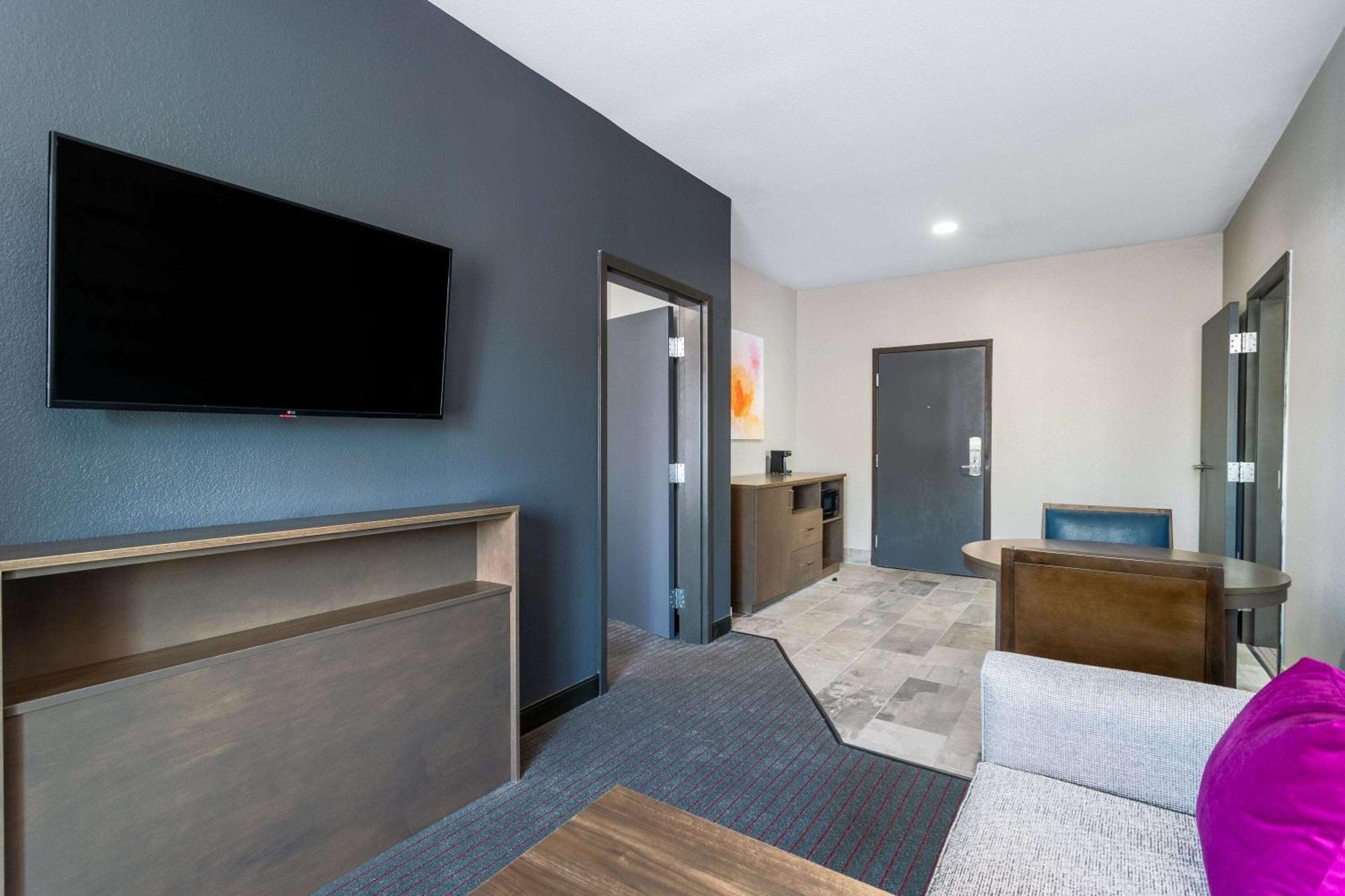 La Quinta Inn & Suites By Wyndham Augusta Fort Eisenhower Eksteriør billede