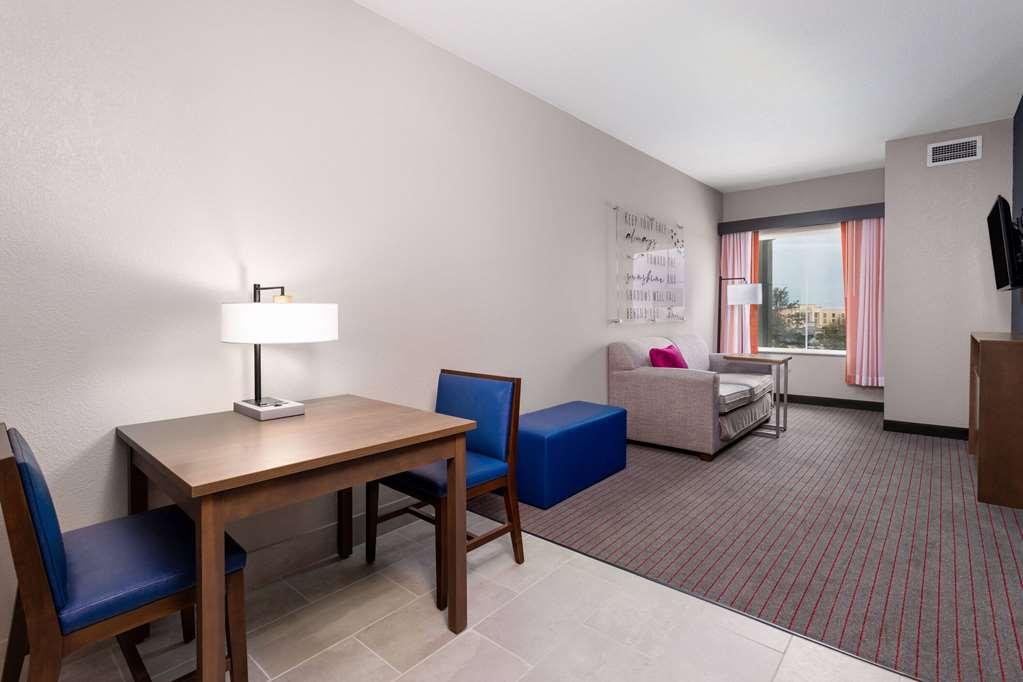 La Quinta Inn & Suites By Wyndham Augusta Fort Eisenhower Værelse billede