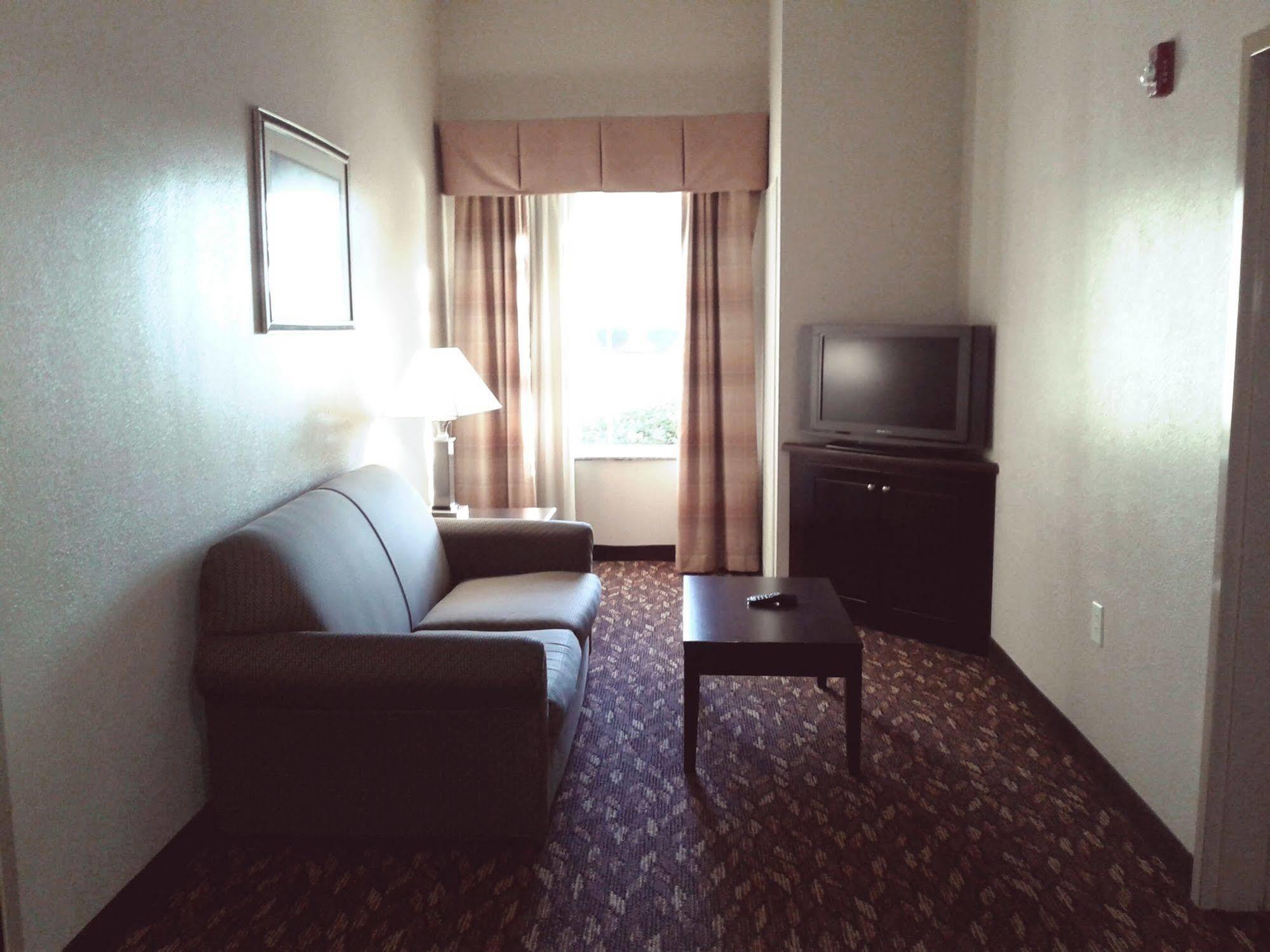 La Quinta Inn & Suites By Wyndham Augusta Fort Eisenhower Eksteriør billede
